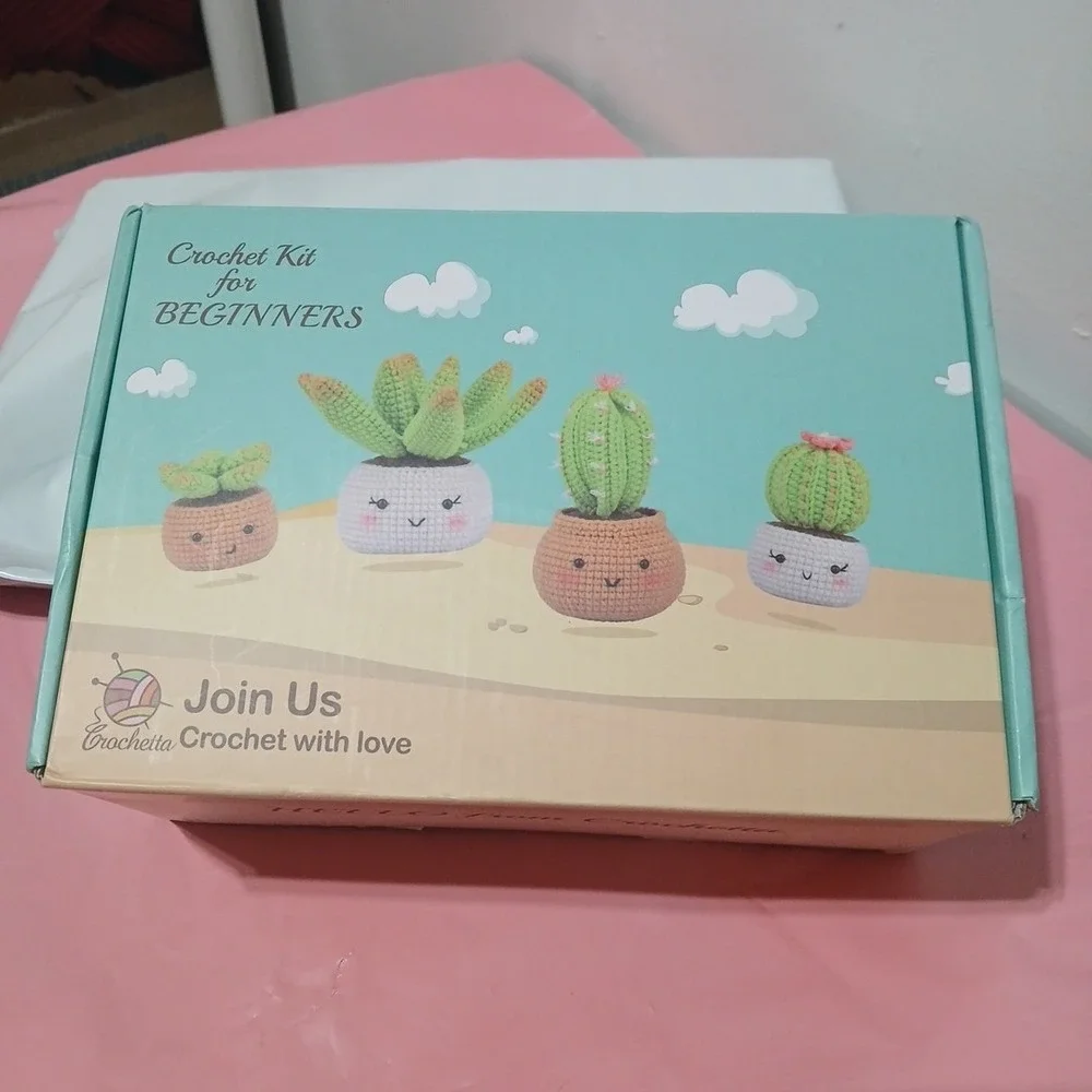 Crochetta Crochet Kit For Beginners Succulents And Cactus New!
